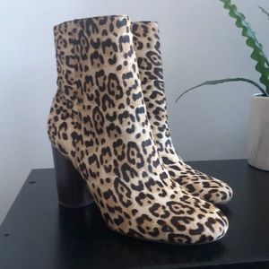 Sam Edelman Corra Genuine Calf hair booties 8.5